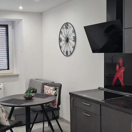 Apartman Julija 1 غييكا المظهر الخارجي الصورة