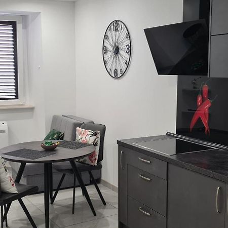 Apartman Julija 1 غييكا المظهر الخارجي الصورة