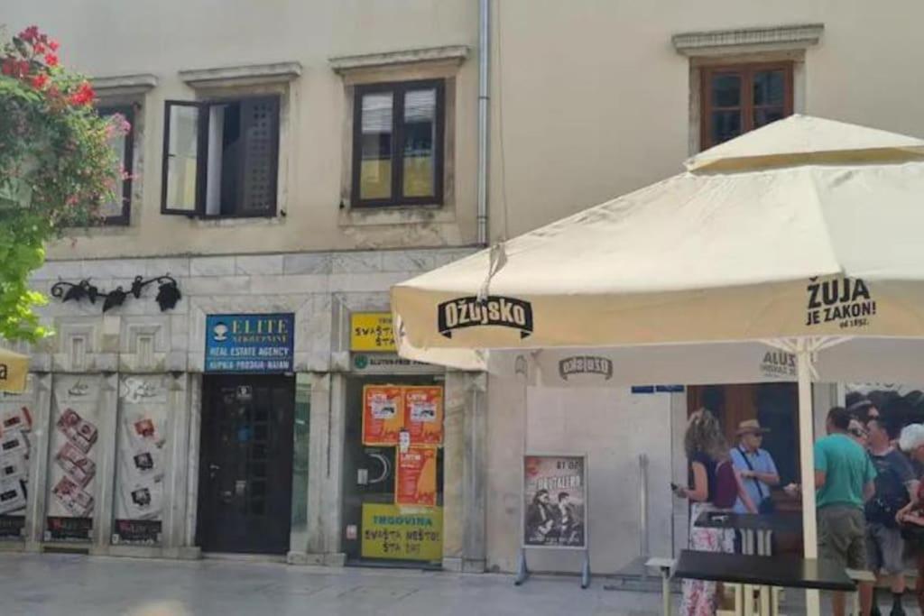 Apartman Julija 1 غييكا المظهر الخارجي الصورة
